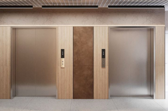 Вместительные бесшумные лифты